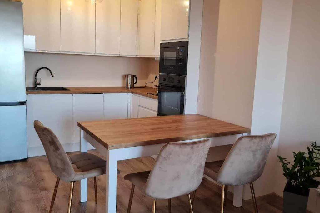 PrzemyślMily, Nowy, Luksusowy Apartament公寓 外观 照片
